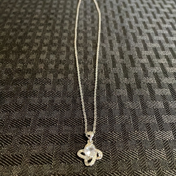 18” sterling silver necklace with Pendent New - Picture 8 of 16